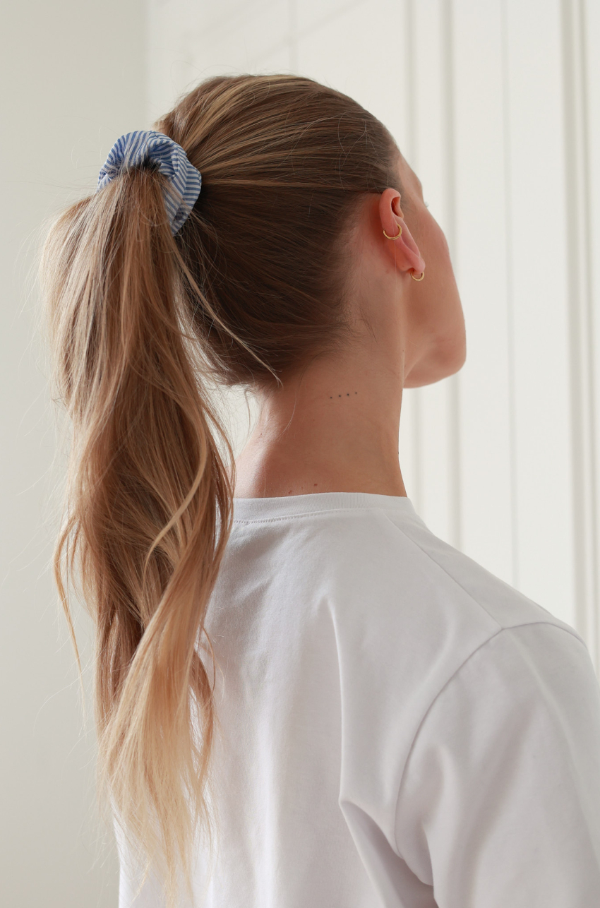 Gumka niebieska w paski