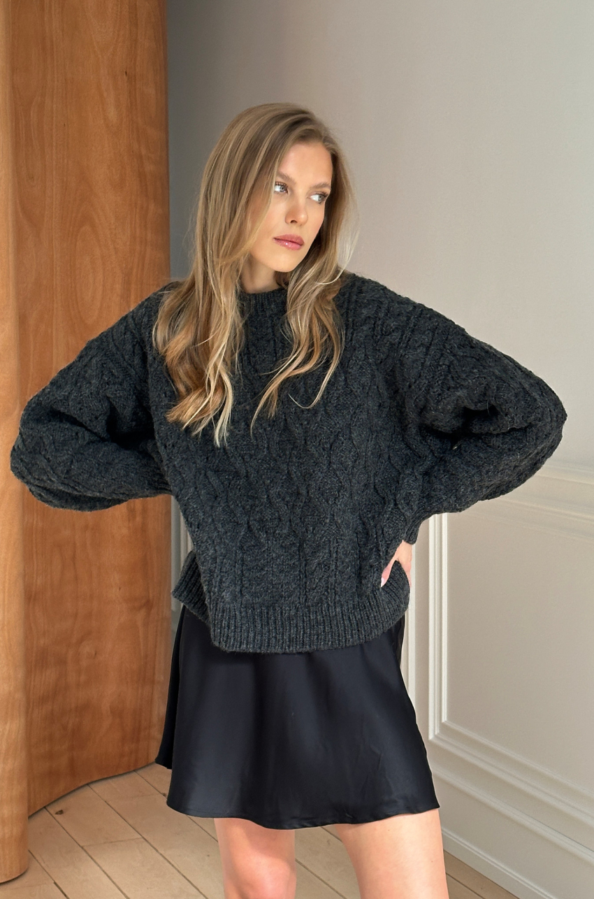 Sweter Meribel grafitowy